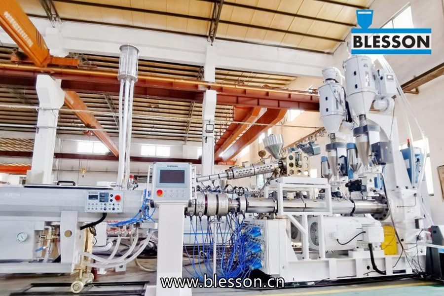 PPR-Pipe-Production-Line-High-efficiency-single-screw-extruder-from-Blesson-machinery